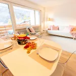 Le Belvedere De לויקרבאד